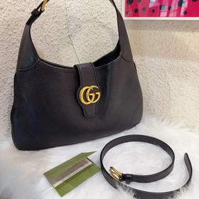 GUCCI Aphrodite 中号 黑金  牛皮 新月包