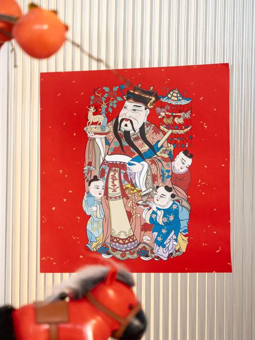 【春晚同款马，拍1发18】《十点读书·夜灯听书日历》新年礼盒，皮革马+日历+红包+春联+门神+大福小福+3张听书会员年卡，人民日报联合出版 商品图5