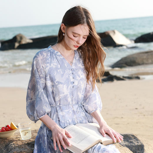 【桑蚕丝】三彩2026春季新款法式V领七分袖A字裙印花连衣裙宽松M 商品图2