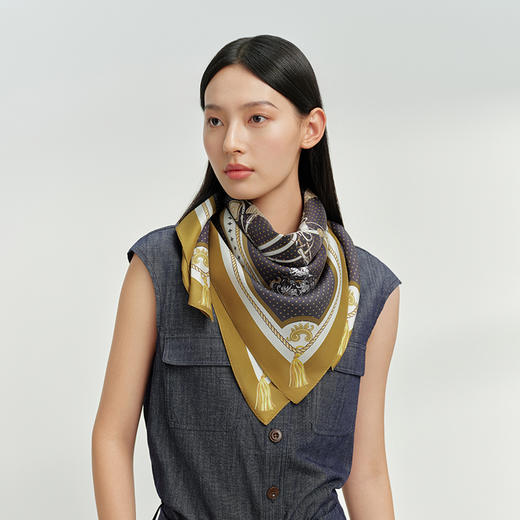 万事利双面印花大方巾-驰骋之心 商品图0