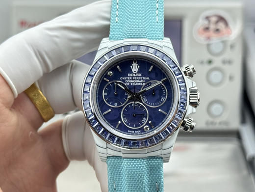 『莫桑钻圈口版本』Noob official➕ Factory ROLEX宇宙计时迪通拿系列之碳纤维定制版，腕表不仅佩戴轻便，外表坚硬。且每一只腕表都拥有独一无二的碳纤花纹材质📦📦📦📦 商品图0