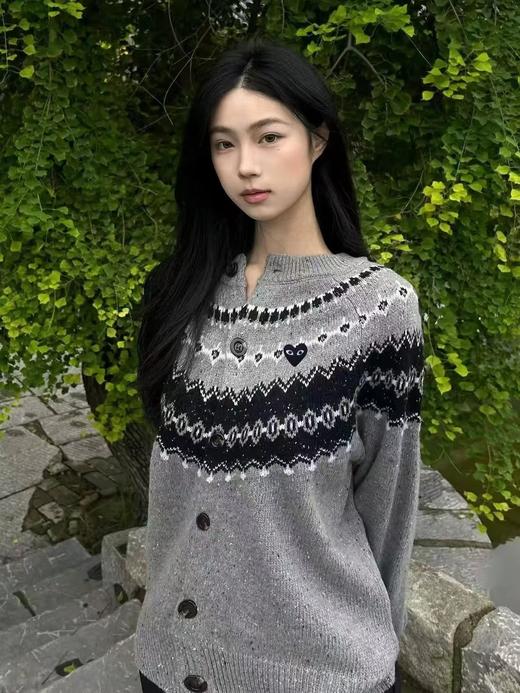 F020549复古氛围感浅灰色费尔岛提花针织开衫 商品图2