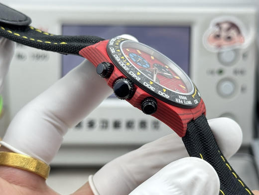 Noob official➕ Factory ROLEX宇宙计时迪通拿系列之碳纤维定制版，腕表不仅佩戴轻便，外表坚硬。且每一只腕表都拥有独一无二的碳纤花纹材质❕❕❕ 商品图6