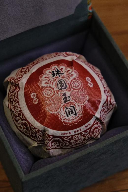 周五秒杀 / 2017年 珠圆玉润 古树白茶龙团 200g 脂粉香 药香 商品图1