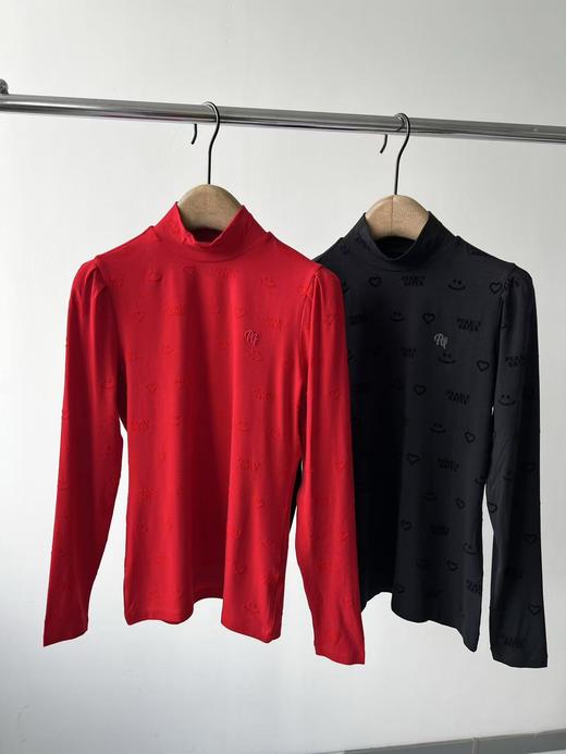 25新款，PG原单打底纱衫！韩国客供面料，棉感，亲肤，舒服透气！立体植绒面料，面料重工，上档次，胸前立体刺绣🪡，后背领结！泡泡袖设计，很好的修饰肩型，显瘦百搭款！推荐必入！ 商品图0