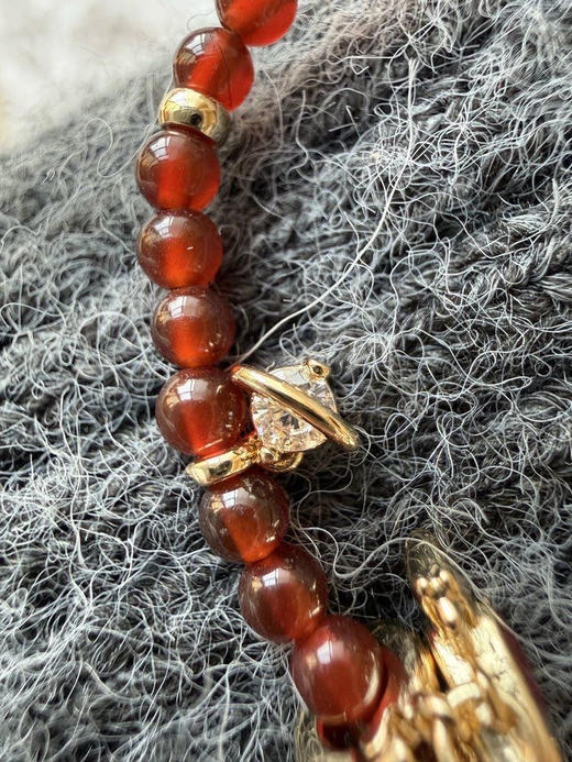 原单正品 Lora Rose限定金色飞马串珠手链！！为红运加“马”

红红火火过大年，女生！！全部戴上！！ 商品图8