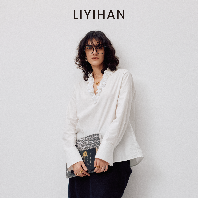 LIYIHAN清月鹊2026春季纯棉V领钉珠衬衫白色女长袖上衣设计感小众