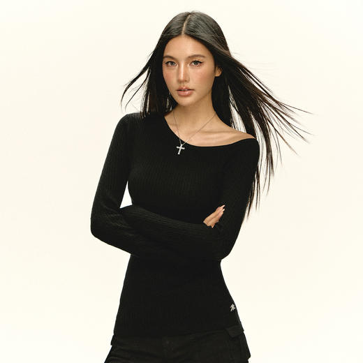 Ariseism 美式复古设计感斜肩长袖针织衫毛衣女春季新款修身上衣 商品图1