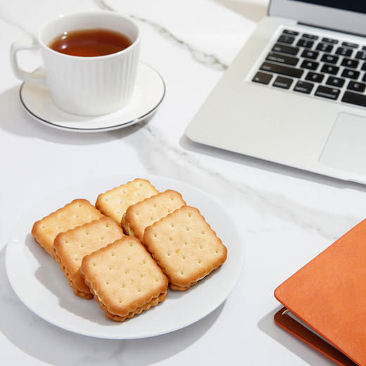 【醒粉福利29.9元6盒】来伊份芝士夹心饼干醇厚芝士(每盒108g/每盒6包） 商品图4