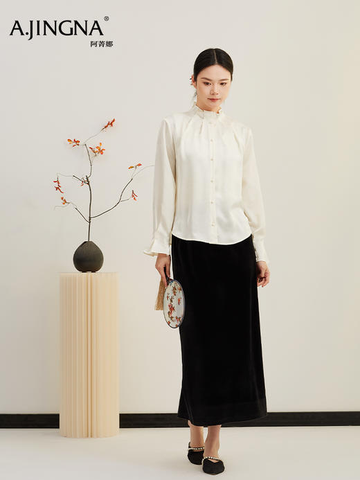 【缎面提花】阿菁娜春季新款国风衬衫立领褶皱细节微喇袖缎面提花光泽感单穿内搭皆出彩F31C202001 商品图0