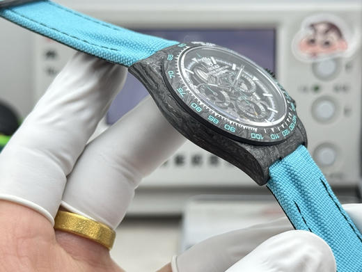 Noob official➕ Factory ROLEX宇宙计时迪通拿系列之碳纤维定制版，腕表不仅佩戴轻便，外表坚硬。且每一只腕表都拥有独一无二的碳纤花纹材质📦📦📦📦📦📦📦📦📦📦❕ 商品图5