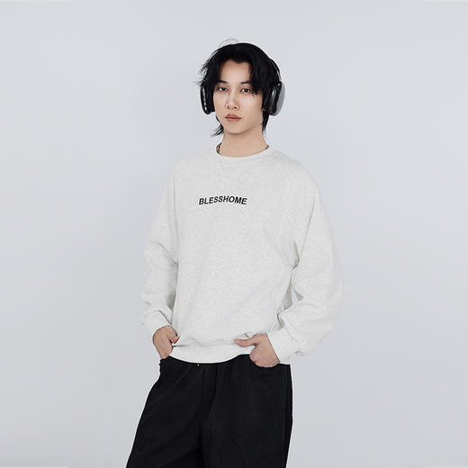 【新品上新】HX 春季圆领卫衣C106610013101 商品图1