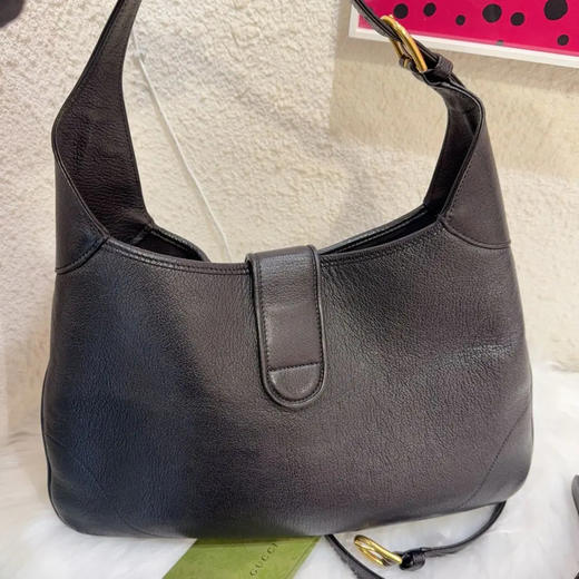 GUCCI Aphrodite 中号 黑金  牛皮 新月包 商品图1