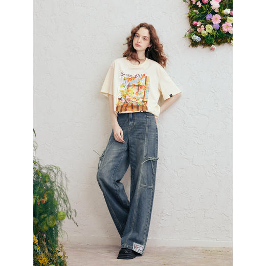 两三事星尘漫步2026春季新款复古绑带蝴蝶结蕾丝章仔阔腿牛仔裤女 商品图1