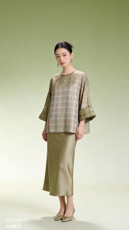 X252142-T衬衫。 商品图1