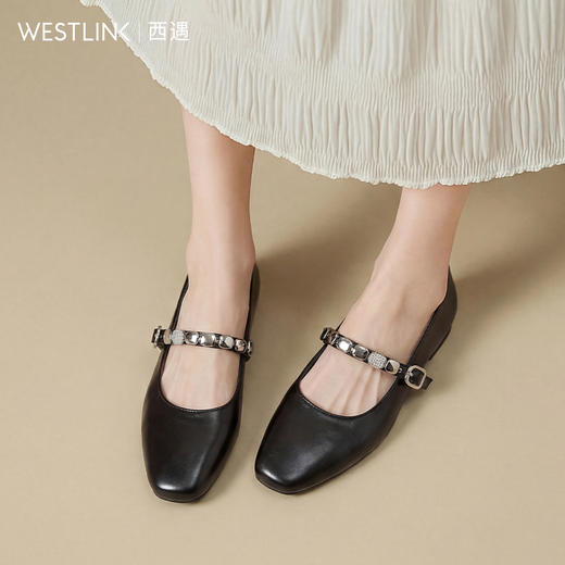 西遇浅口玛丽珍女鞋2026新款春季金属饰扣一字带软底舒适低跟鞋子V0166202 商品图1