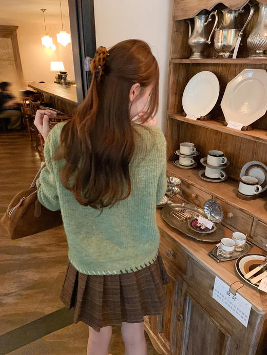 <曾小咸推荐>2.23现货秒杀 ！微信超特价！韩系复古牛角扣毛衣 日常209.99 立减120 秒杀89.99！！ 商品图6