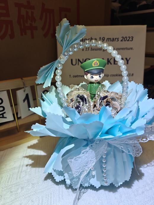 【公仔5朵花束】手工DIY牛津布5朵玫瑰花束军恋礼物情人节礼物（手工制作产品不支持退换货哦）类lb 商品图3