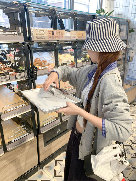 <曾小咸推荐>2.23现货秒杀 ！微信超特价！韩系刺绣v领卫衣 日常169.99 立减80 秒杀89.99！！ 商品图11