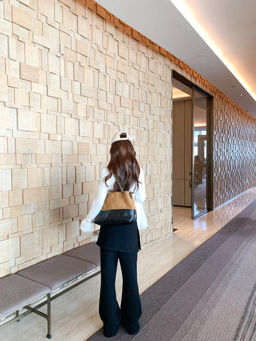 <曾小咸推荐>2.23现货秒杀 ！微信超特价！蕾丝花边打底衫 日常159.99 立减90 秒杀69.99！休闲裤（常规）秒杀79.99！ 商品图8