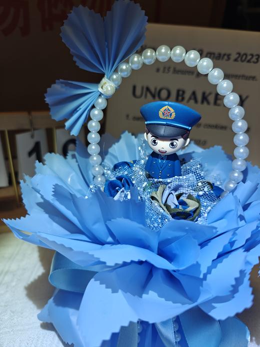 【公仔5朵花束】手工DIY牛津布5朵玫瑰花束军恋礼物情人节礼物（手工制作产品不支持退换货哦）类lb 商品图1