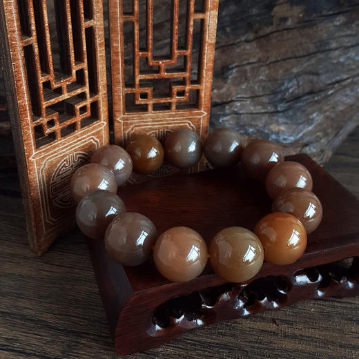 【天然正品】天然精品新疆料细腻约18.1MM糖玉和田玉圆珠手串 18.1MM（皆取最大值）260126NJM67 商品图5