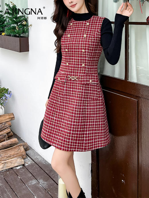 【赫本式优雅】阿菁娜春季新款复古感小香风套装红格纹背心裙典双排扣设计穿出赫本式优雅F31C212009 商品图0