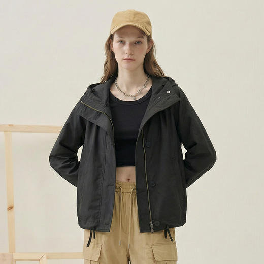 谜底连帽短款风衣外套女2025秋季新款休闲百搭宽松夹克257MW7844 商品图0