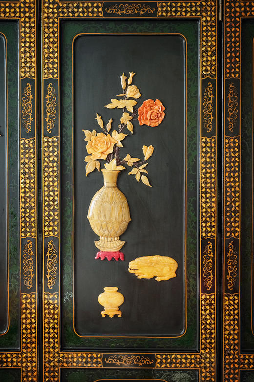 【已售】独角鹿西洋古董20世纪50-70年代中国创汇时期出品黑漆地百宝嵌博古纹四扇屏风 商品图5