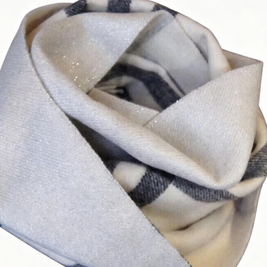 巴布瑞羊绒围巾。 自己备注颜色 商品图9