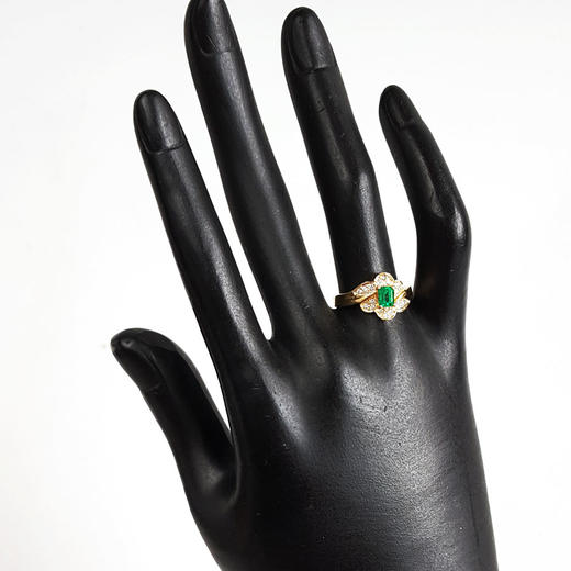 【天然正品】AU750黄金镶钻镶天然Vivid Green祖母绿（仁慈、友爱）戒指15号（戒圈可改）020226NJ15 商品图6