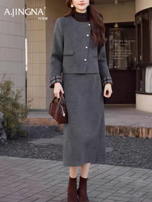 【小香风套装】阿菁娜春季新款小香风羽绒内胆套装毛呢外观温暖不臃肿90白鸭绒填充外套F31C230011 商品图3