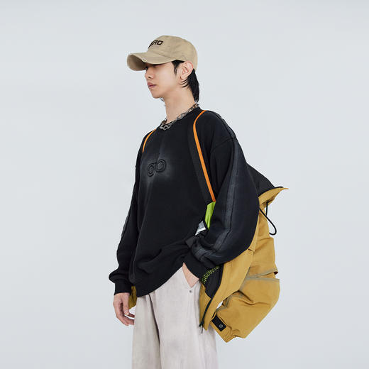 【新品上新】HX 冬季短款带帽羽绒服Z100540108101 商品图2