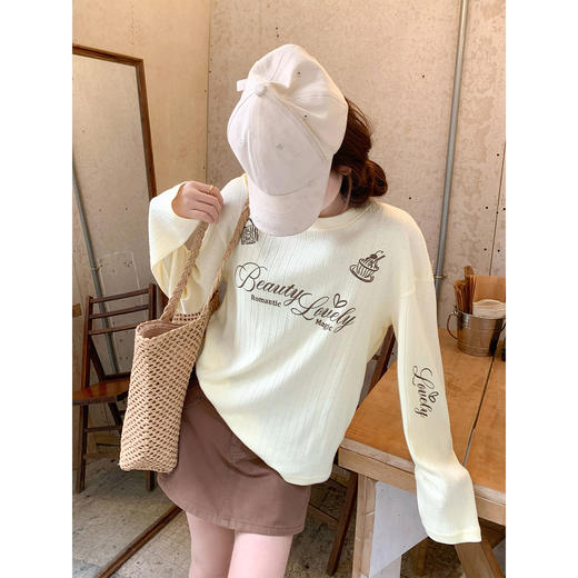 <曾小咸推荐>韩系黄色印花长袖t恤女上衣【预售3-15天发货】 商品图1