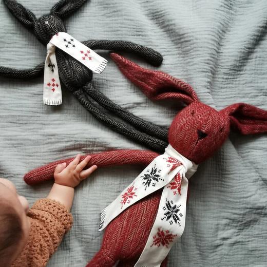 心艺珍藏：MADE51x Uma Wang 灰色兔Luca公仔 Luca Rabbit Doll 商品图2