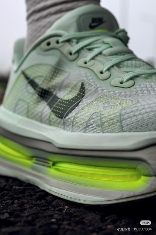一店d 年底压轴重磅‼️‼️耐克顶级迈柔𝐕𝐨𝐦𝐞𝐫𝐨 𝐏𝐫𝐞𝐦𝐢𝐮𝐦反重力跑鞋👟 商品图11
