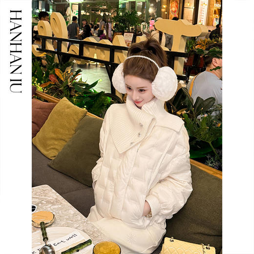 【孤品样衣，不退不换】【冬日白月光】高定进口科鲁达95白鹅绒保暖防风羽绒服秋冬款 商品图0