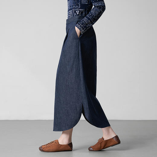 【林栖设计小店】丹宁主义|深牛仔蓝棉麻压褶简约百搭2026春新款半身裙T1961397 商品图1