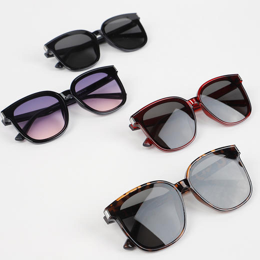 百搭368001高清树脂太阳镜-纪念日百货门店同款160751743 商品图0