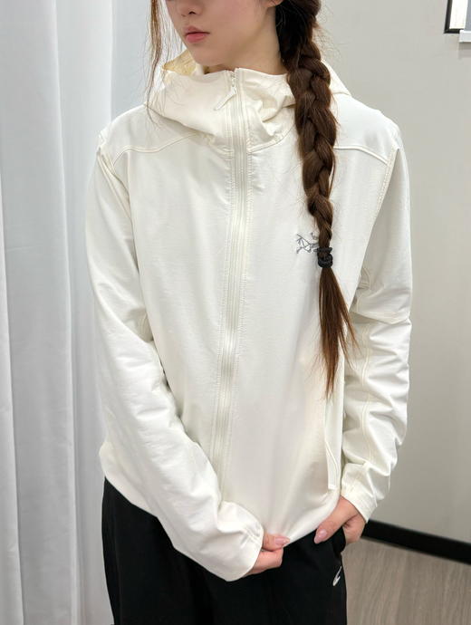 始祖鸟 Gamma Hoody女款软壳 冲锋衣(MG) 商品图2