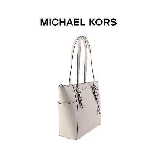 【品牌】MK Charlotte 大号Logo挂饰单肩手提托特女包奶白色 商品图1