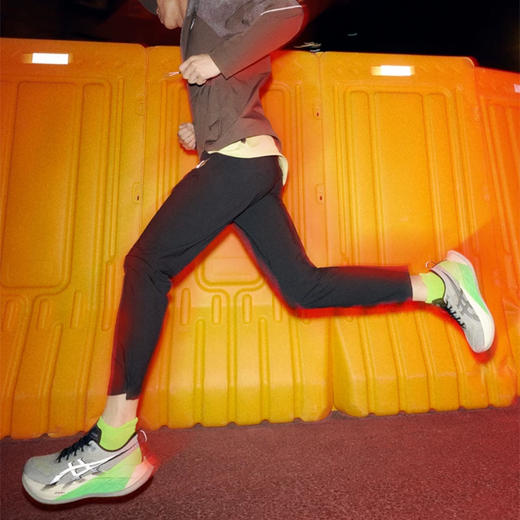ASICS亚瑟士 LITE-SHOW PANT 2026年男子跑步反光长裤 商品图3
