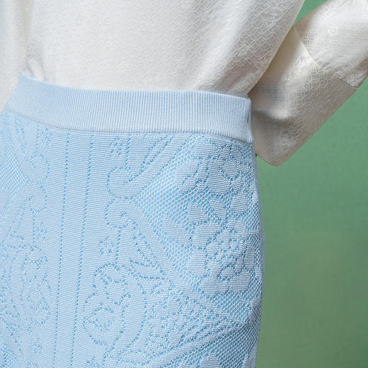 【林栖设计小店】绮花澄意|浅兰色提花优雅2026春新款毛织半身裙1961217 商品图2