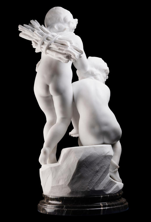 独角鹿西洋古董19世纪末意大利雕塑家Cesare Viviani 签名创作卡拉拉大理石杰作《火炉边的温情》 商品图3