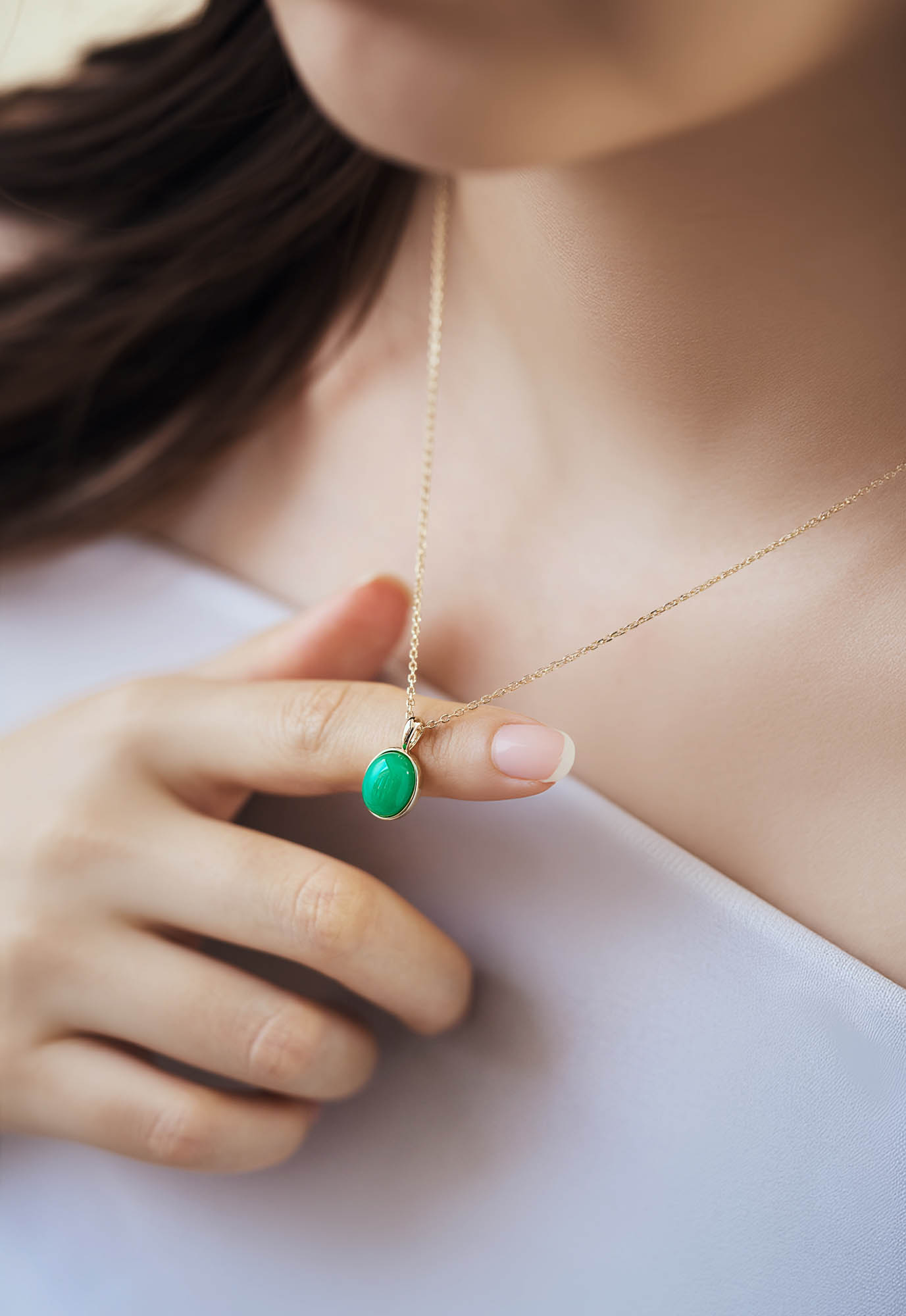 伽罗 JALO SN1款 2.7克拉澳洲玉蛋面吊坠项链