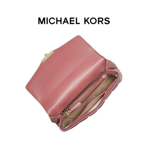 【品牌】MK Soho大号羊皮皮质链条翻盖单肩包斜挎女包玫瑰粉 商品图3