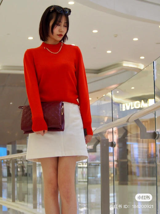 12号截单 亏清无退换‼️ 马户 百分百💯羊绒 链条装饰 袖口老花点缀 圆领套头羊绒衫 我穿XL 商品图9