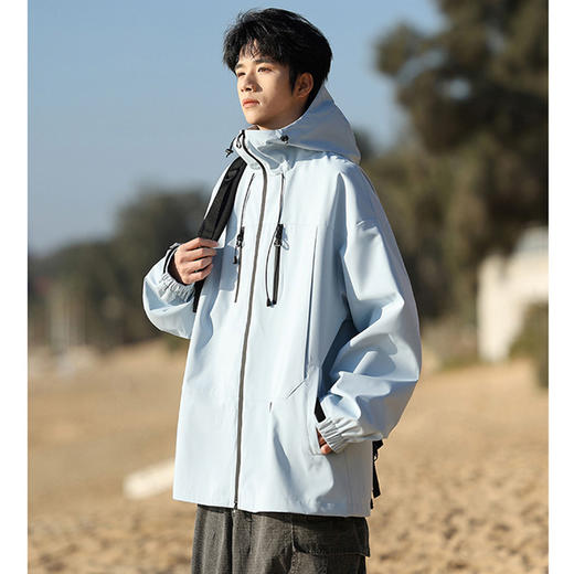 【买手优选HS】时尚连帽设计休闲时尚简约防风情侣款冲锋衣外套 商品图2