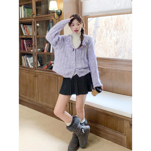 <曾小咸推荐>2.24现货秒杀 ！微信超特价！ 韩系立体钩花毛衣 日常229.99 立减130 秒杀99.99！！ 半裙 秒杀79.99！！ 商品图2