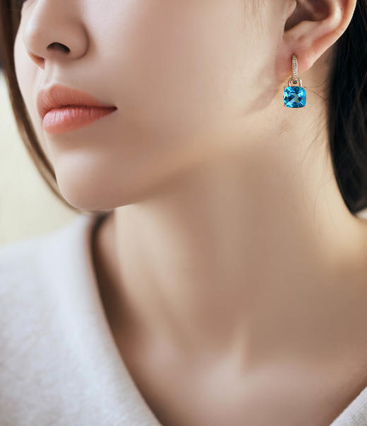 伽罗 JALO 镶钻10克拉托帕石耳环 商品图1